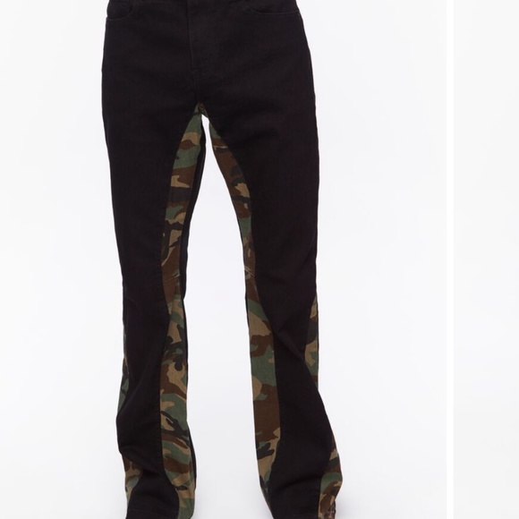 Forever 21 Men's Black with Camo Insets Flare Jeans size 33 - Picture 5 of 5